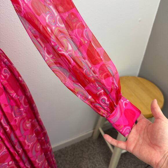 VTG 1960's Printed Chiffon Gown - Picture 3 of 10